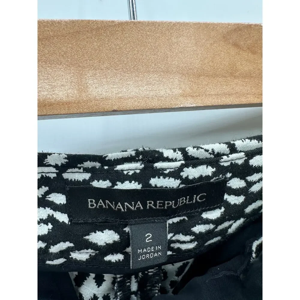 Banana Republic Dress Pants Women 2‎ Black White Polka Dot Trousers Polyester